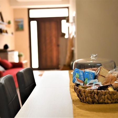 "Il Vecchio Salone" Appartamento In Pieno Centro Con Garage Privato Lecce Dış mekan fotoğraf