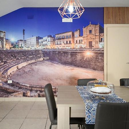"Il Vecchio Salone" Appartamento In Pieno Centro Con Garage Privato Lecce Dış mekan fotoğraf