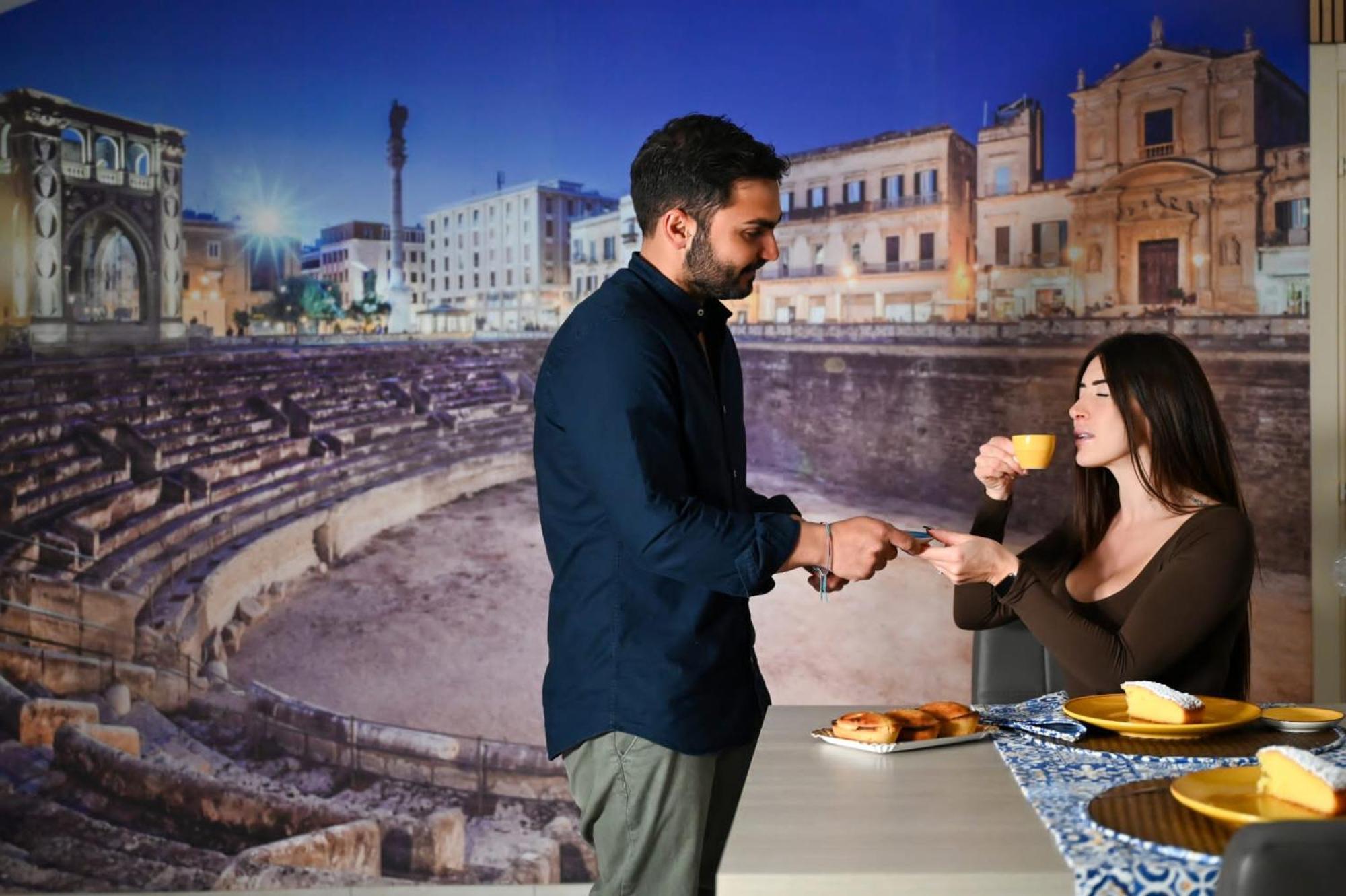 "Il Vecchio Salone" Appartamento In Pieno Centro Con Garage Privato Lecce Dış mekan fotoğraf